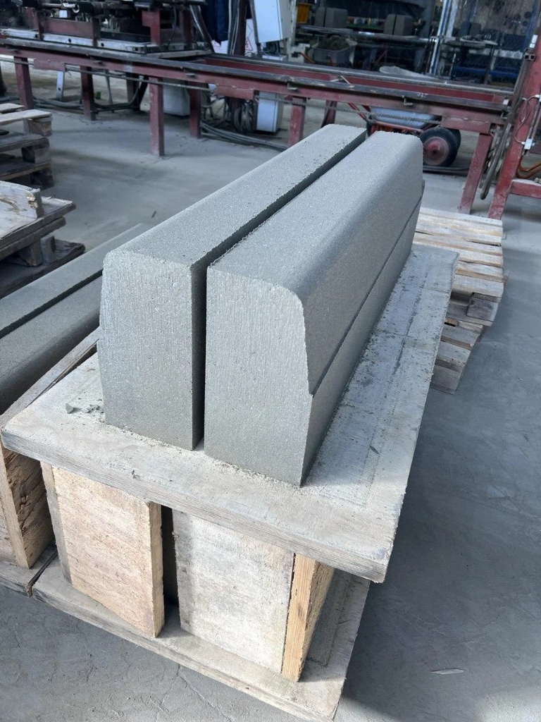 Бордюр дорожный 3