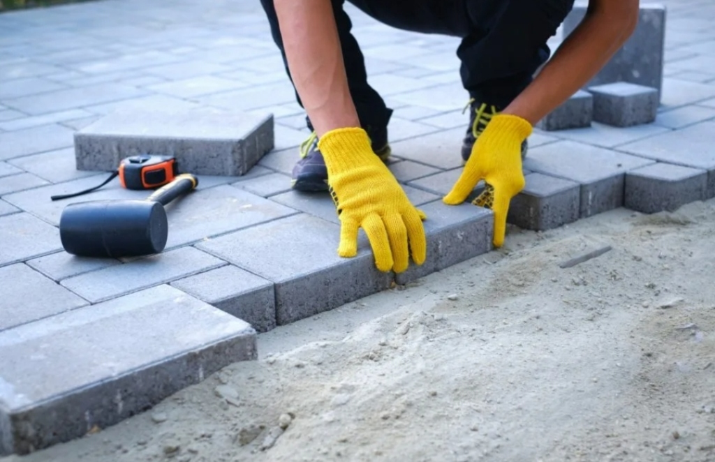 Мастер за работой